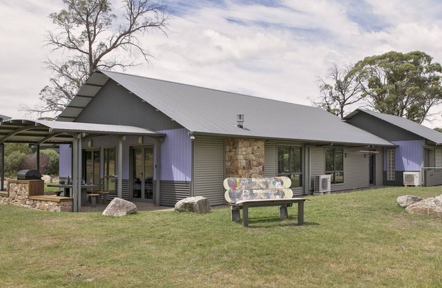 Kickenback Lodge - Lago Crackenback