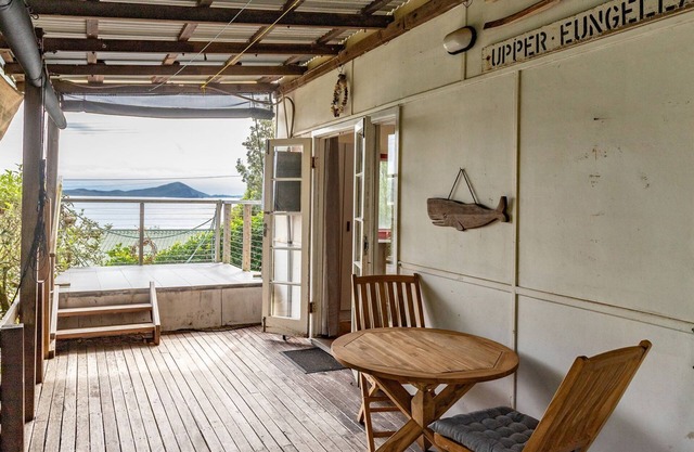 Kicki's Cottage a private getaway for two with stunning ocean views