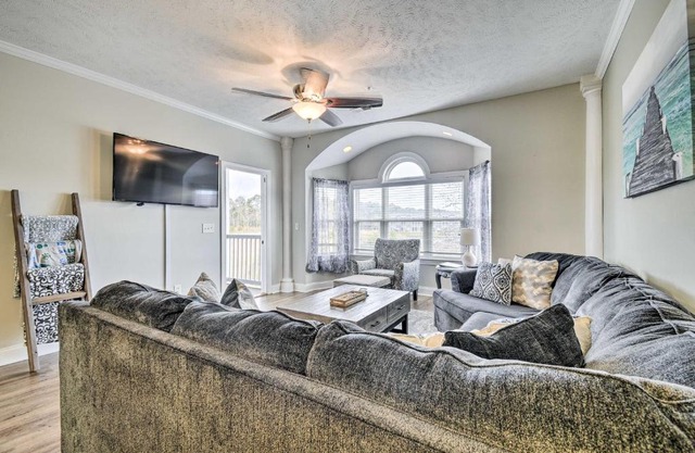 Kid-Friendly Condo with Grill about 5 Mi to Beach