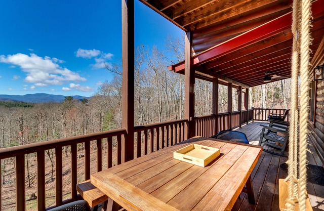 Kid-Friendly Morganton Gem: 10 Mi to Blue Ridge!