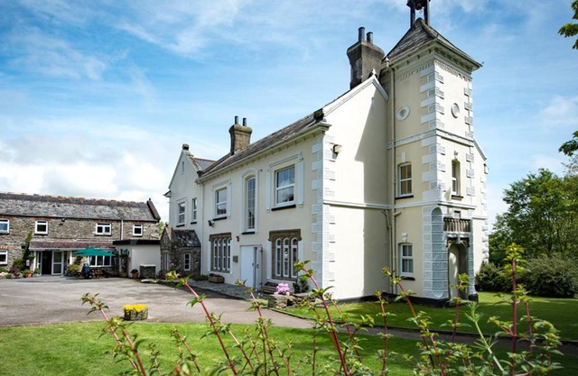 Killigarth Manor Holiday Park