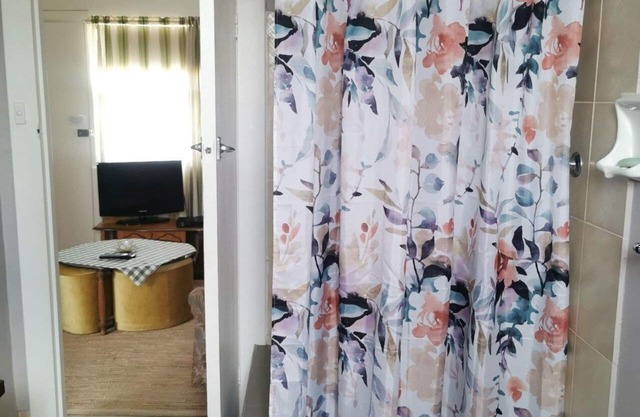 Kimba Pet Friendly Unit 5