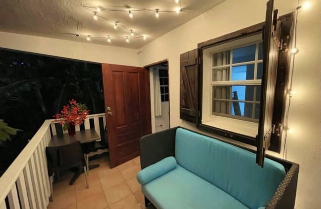 Kim's Hideaway!!! Mountain Top Apartment