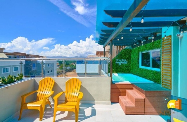 KING SIZe PENTHOUSE| JACUZZI| POOL TABLE| BBQ