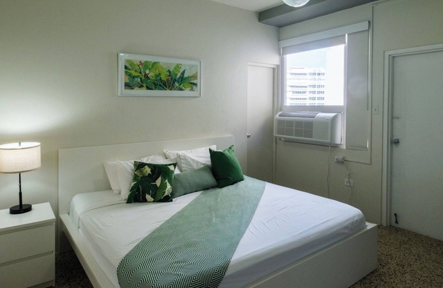 King Bed | Balcony | Free Parking | Pet Friendly | AC