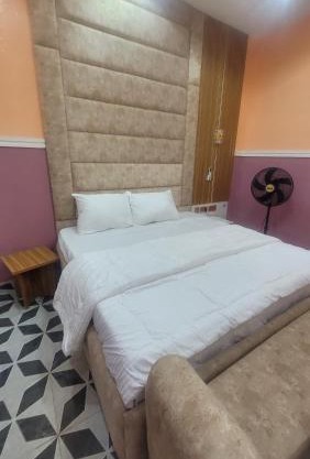 King Melody Hotel Limited
