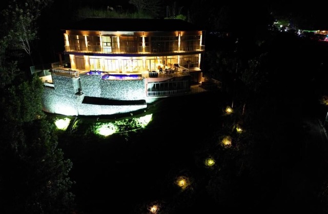 King' s Arthur Lodge