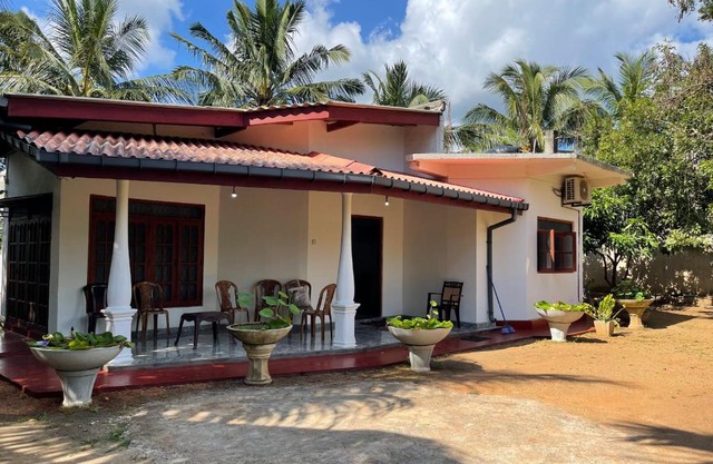 King's Court Home stay Anuradhapura