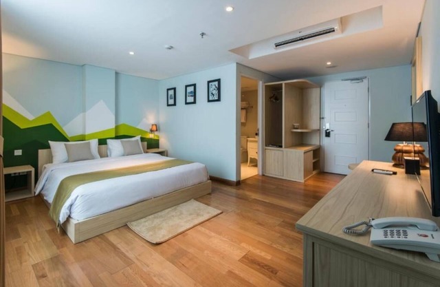 King Size Bed Boutique Hotel in the center of Kuta