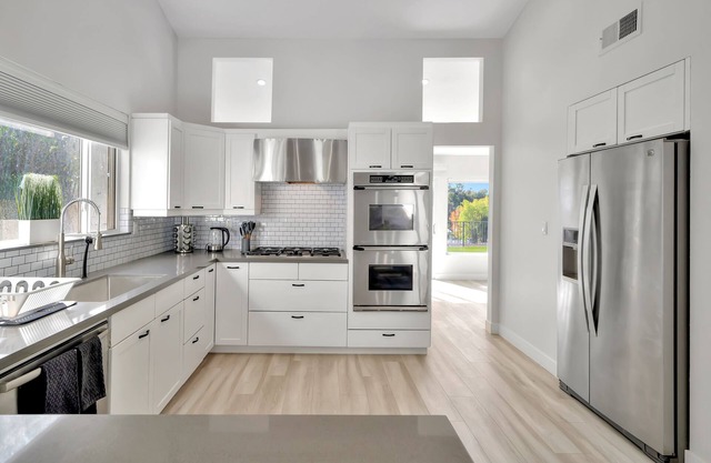 New! King-size Suite House W/ Amazing Valley View!