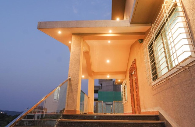 King Stone Villa
