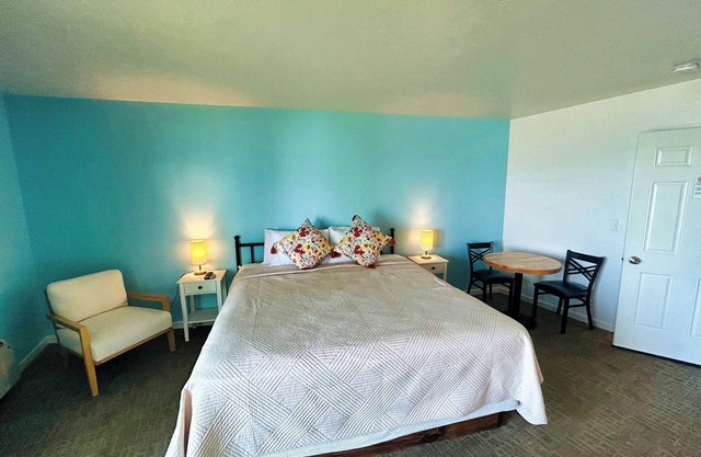 King suite with Lake View
