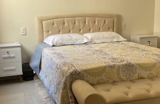 Kingdom Of Eagles / Beautiful 3 Bedroom house near to the Airport in Londrina.