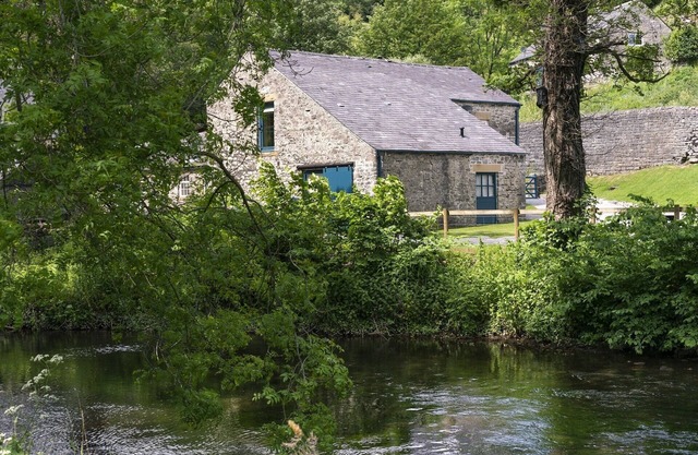 Kingfisher Cottage Upperdale | Peak District