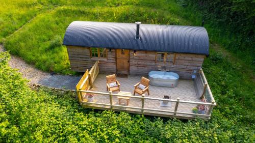 Kingfisher - Dog Friendly Luxury Glamping in North Devon