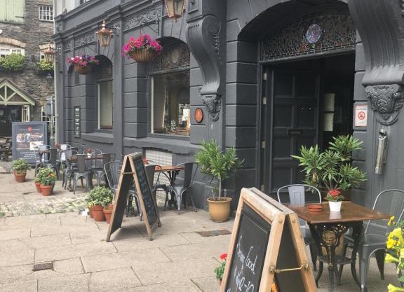 Kings Arms Hotel