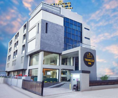 Kings Kraft Tremezzo Inn, Somnath