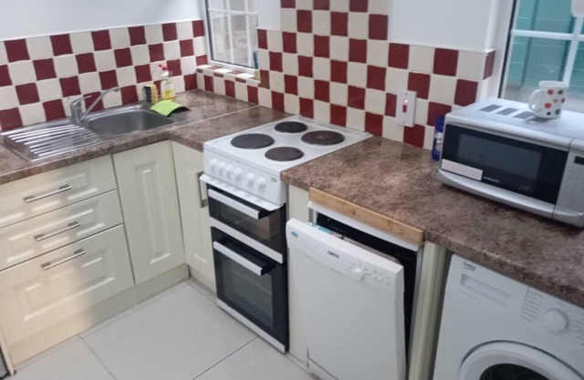 Kinsale 6 bed, sleeps 7- Ideal for Contractors