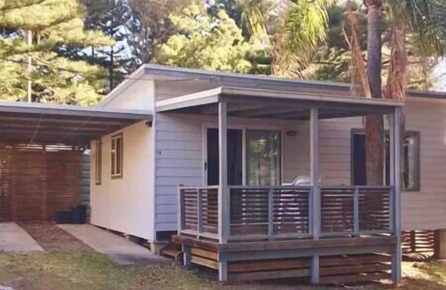 Kioloa Beach Cabin 10