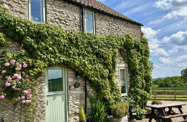Conversión de granja Kirkdale Cottage amigable para perros con estufa de leña y fantásticas vistas