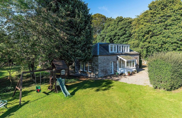 Kirkgate Cottage - 2 Bed Secluded Spot