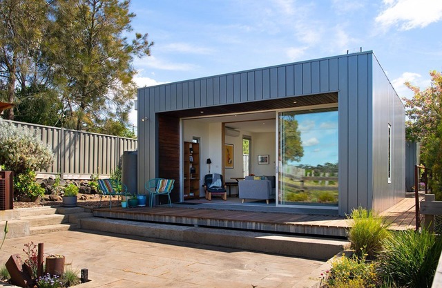 Kirkwood - Pet Friendly - Mid Century - Walking distance to Clunes!