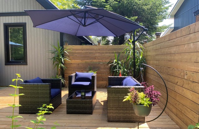 Kiss & Bond Water View ,4 -Seasons address 132 Bruce rd 9 , Wiarton , Ontario