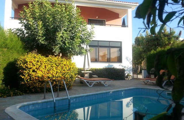 Kissonerga Apartment