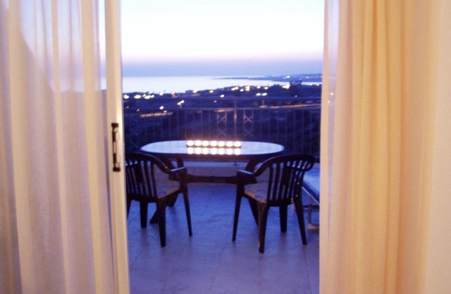 Kissonerga Sunset with Sea and Coastal Views Penthouse Apartment