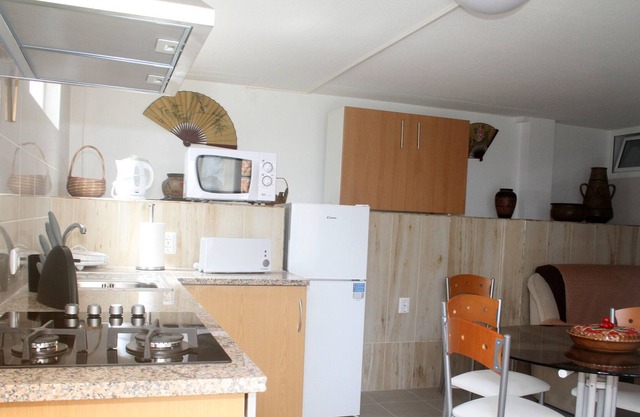 COCINA-``O NINHO`` (-COMODIDAD Y BIENESTAR-)