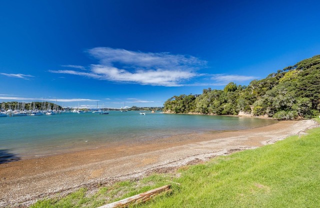 KIWIS CALL AT 51 - KERIKERI DOWNSTAIRS HOLIDAY UNIT in Kerikeri