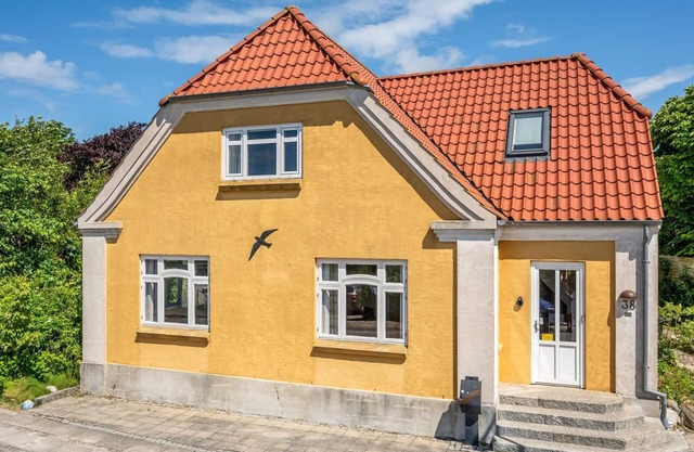"Kjeld" - 6km from the sea by Interhome