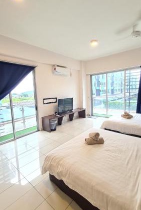 KK Aeropod Corner unit A near Airport and City Free Parking