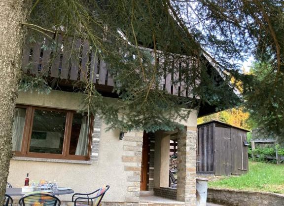 Kleines Haus am Waldrand, Haustiere auf Nachfrage