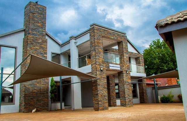 Kliprivier Guest House