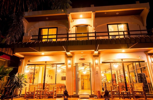 Klong Muang Sunset Hotel