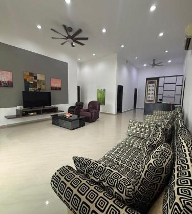 Kluang Homestay Taman Delima 2