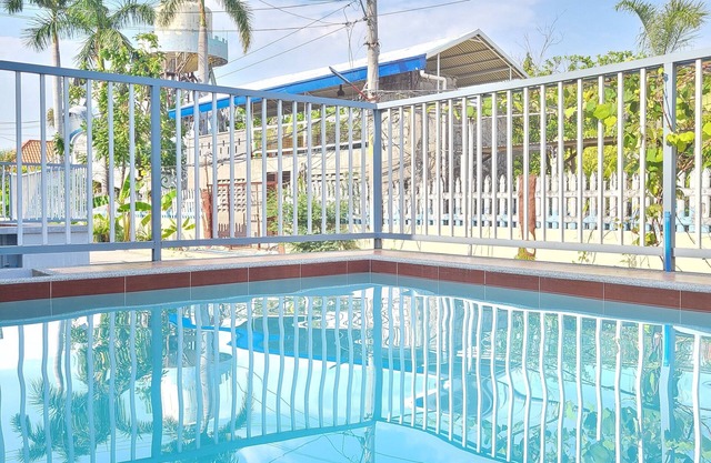 KM68 Castle Homestay