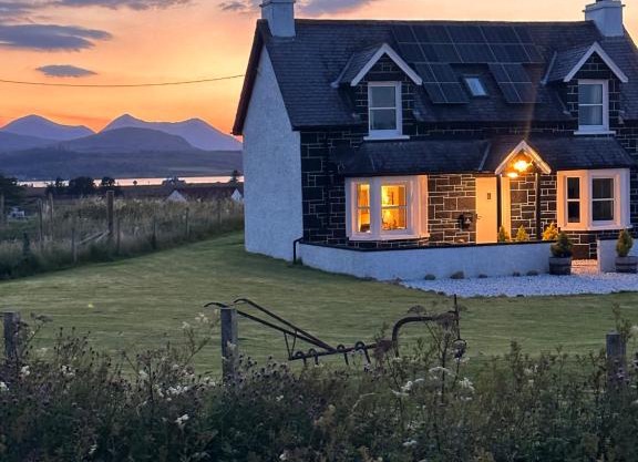 Knockenhooley Cottage