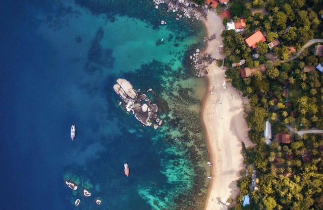 Ko lanta Hotels & Co- Working Space