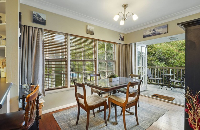 Kohi Family Home- Netflix & Gardens View
