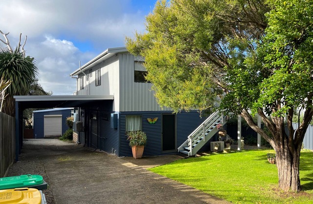Kokomo - Family and dog friendly with great views in Smiths Beach
