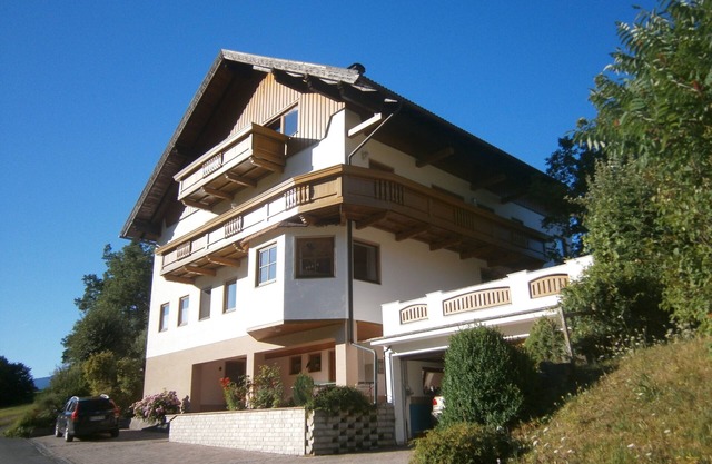Alpenrose, apartamento familiar, en una ubicación idílica, Wi-Fi, cerca de Presseggersee
