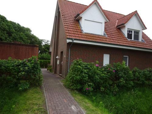 Komfortable Doppelhaushälfte Und Großem Garten