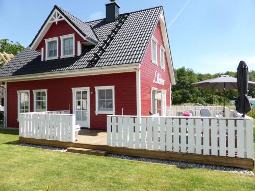 Komfortables Ferienhaus In Breege Mit Sauna