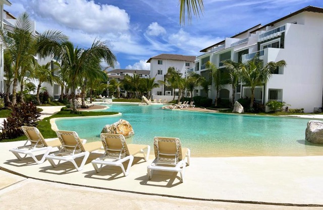 Komfortowy Apartament z 4 Basenami i Pięknym Ogrodem, Estrella Dominicus-Bayahibe