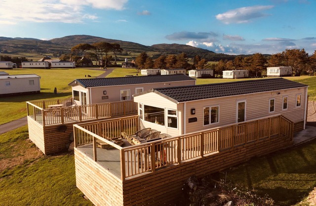 Konkers - a static caravan that sleeps 6 guests in 3 bedrooms
