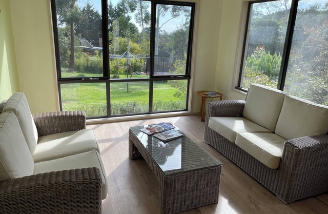 Kookaburra Cottage - The Mornington Peninsula gateway retreat