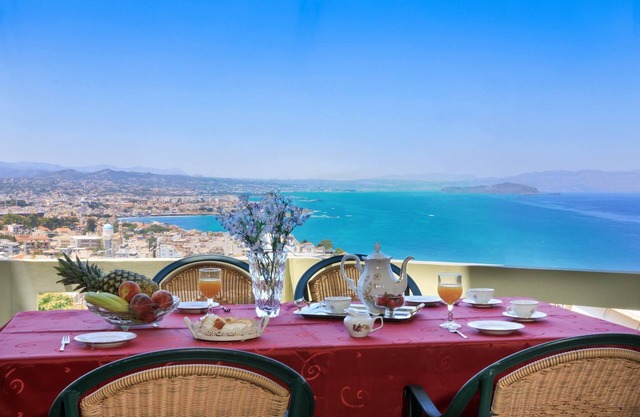 Koralia - Chania's Card Postal Villa Majestic View