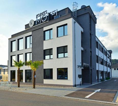 Korki's Motel